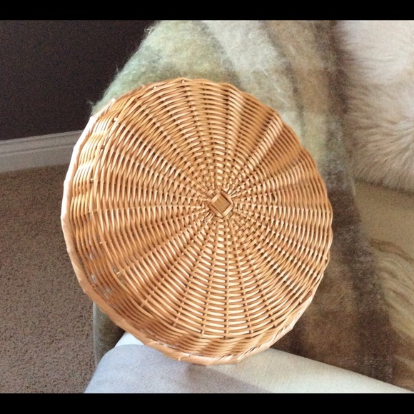 Round Shallow Natural Decor Basket 14” - Picture 2 of 7